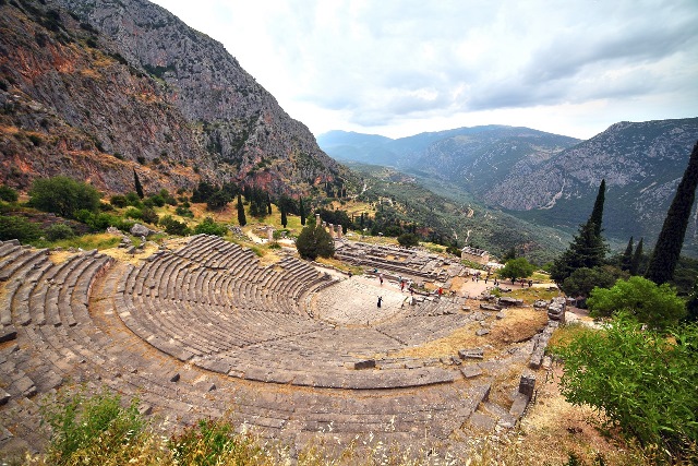 Delphi Theater - BIBLICAL GREECE FAM TRIP